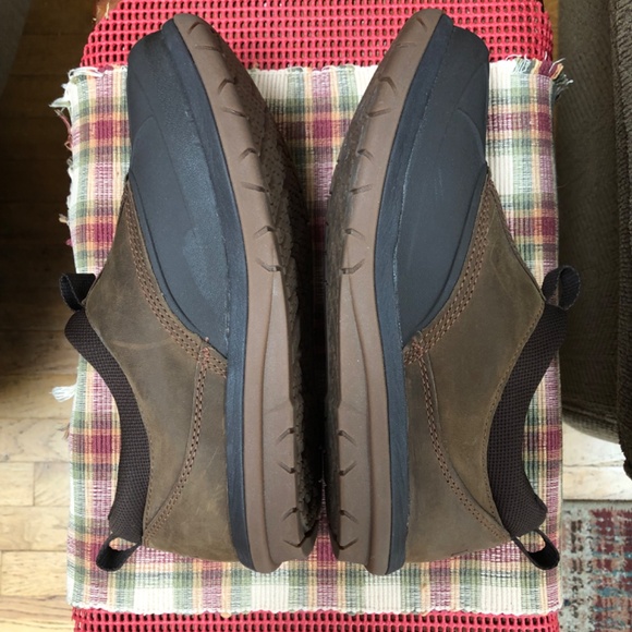 LL Bean Outdoors Shoes women’s 7.5 (medium width) - Picture 3 of 9